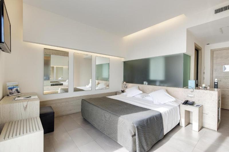 Triple Room Sea View, Smy Aran Blu Roma Mare