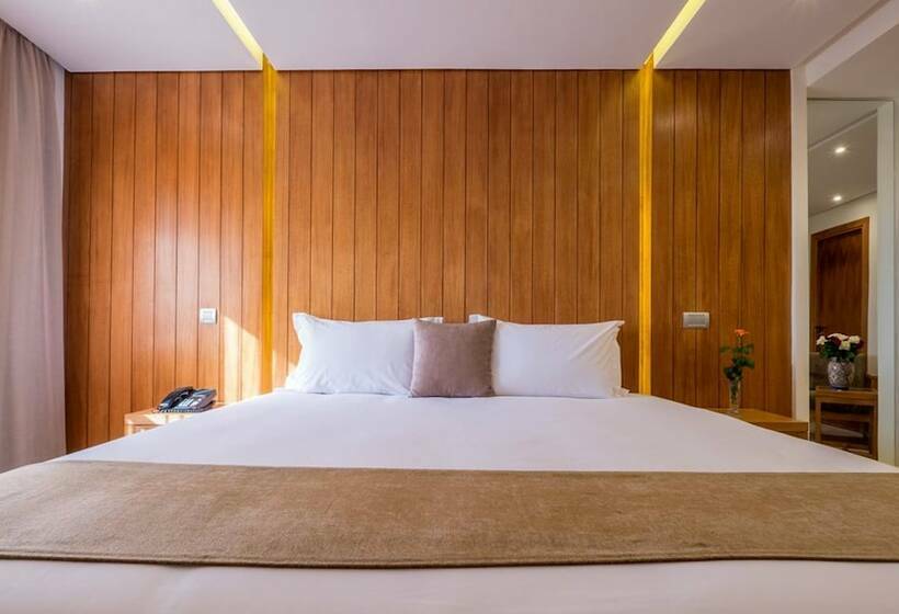 اتاق لوکس, Ayoub & Spa