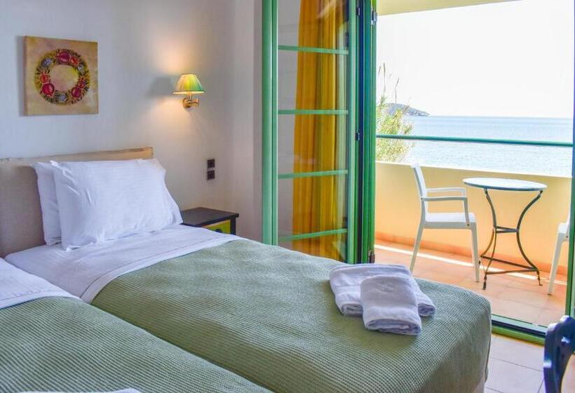 Номер Стандарт Вид на Море, Hotel Dafni