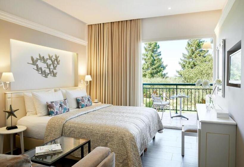 高级园景房, Delfinia