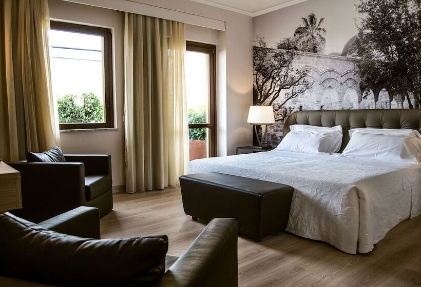 豪华房间, Federico Ii Central Palace