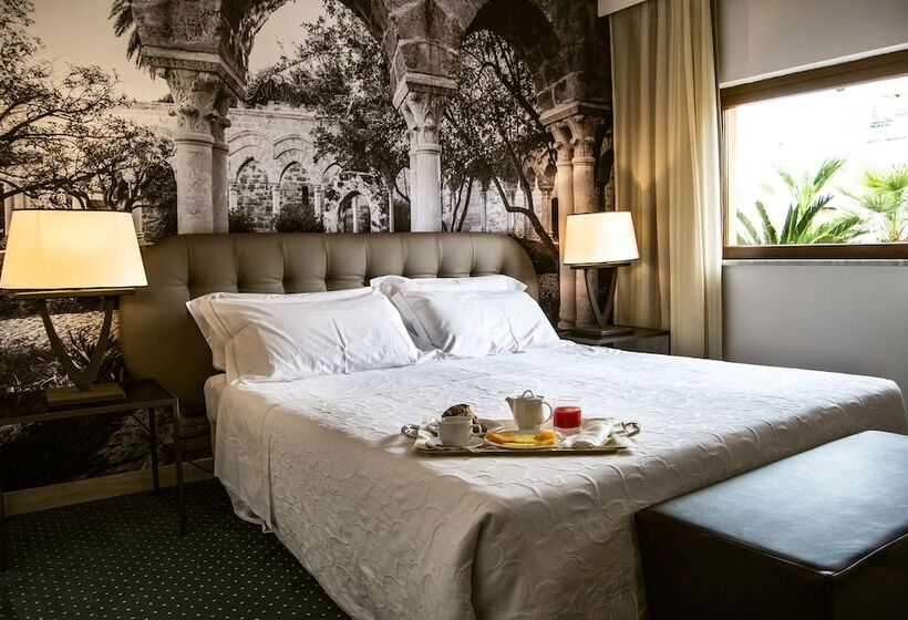 豪华房间, Federico Ii Central Palace