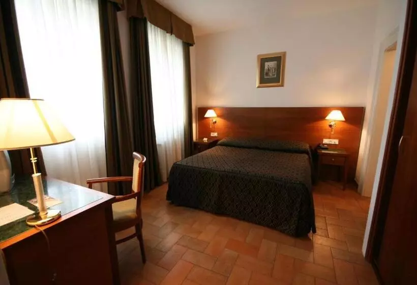 Standard-huone, Galileo