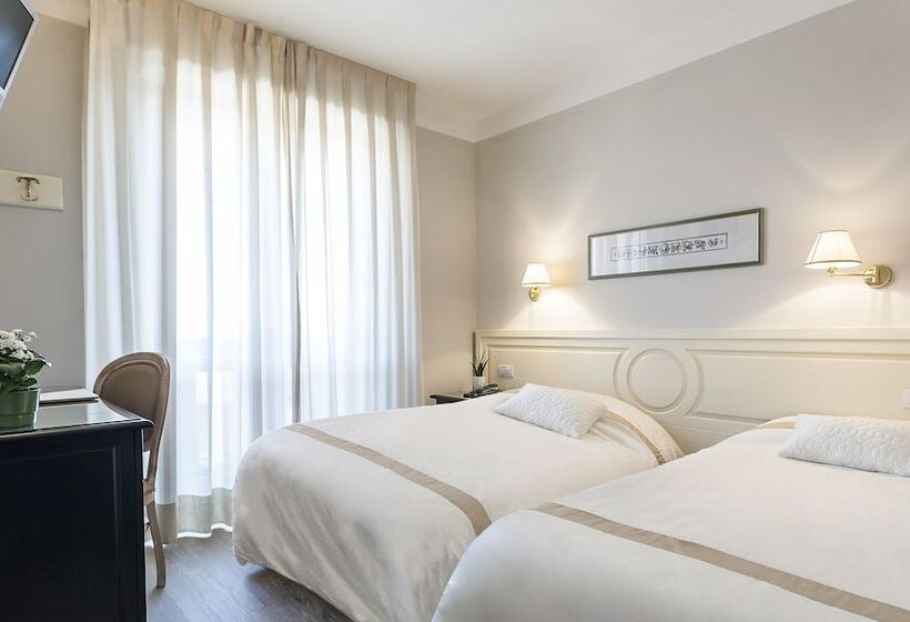 اتاق خانوادگی, Grand Hotel Bonanno