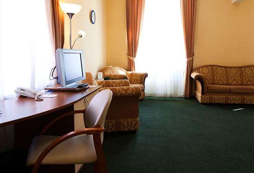 استودیوی استاندارد, Maxima Irbis