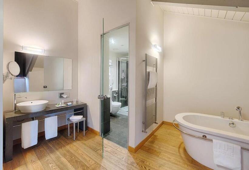 سوییت جونیور, NH Collection Torino Santo Stefano