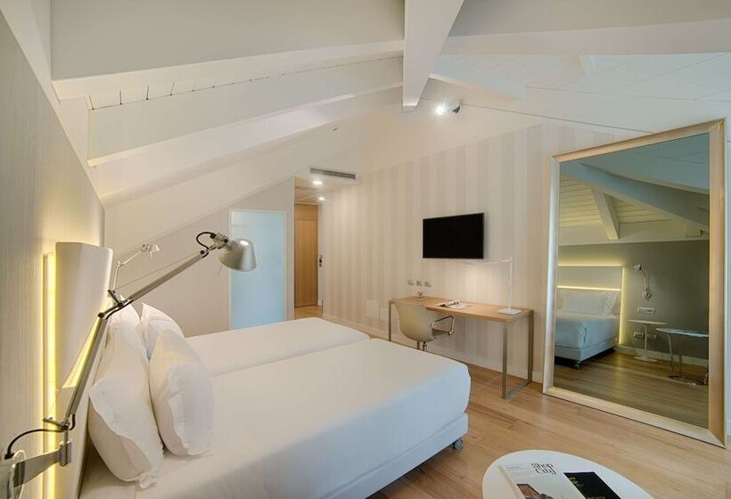 غرفة بريميوم مع تراس, NH Collection Torino Santo Stefano