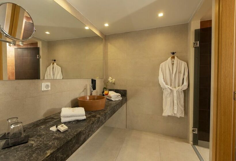 اتاق لوکس با چشم‌انداز دریا, Palmera Beach Hotel & Spa   Adults Only