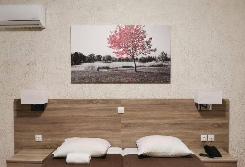 اتاق استاندارد, Paradise