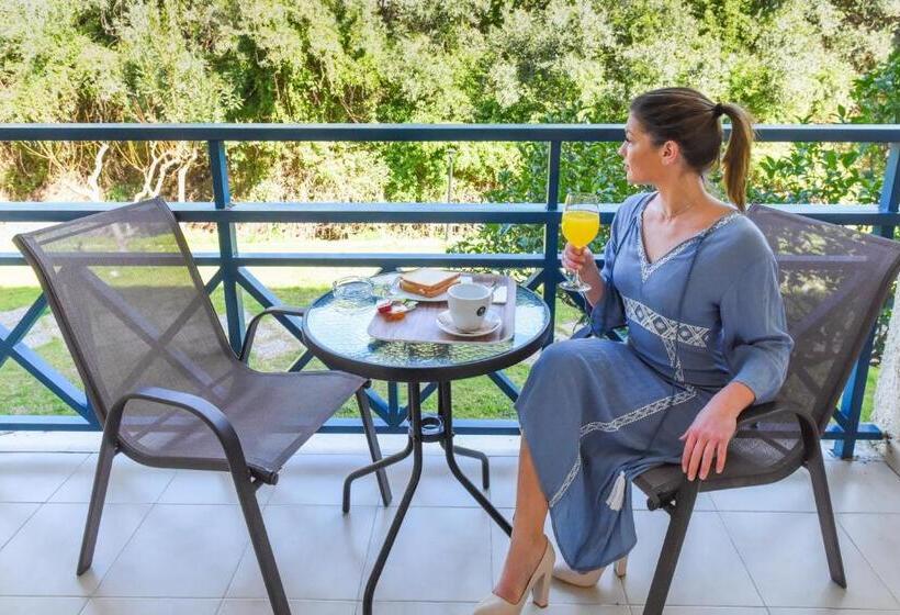 اتاق استاندارد, Paradise