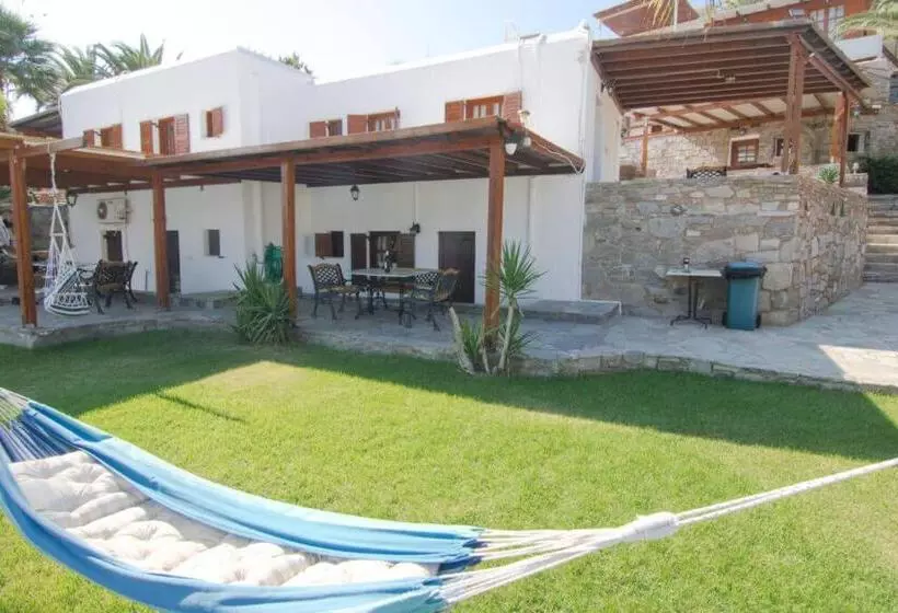 Duplex-huone, Paros