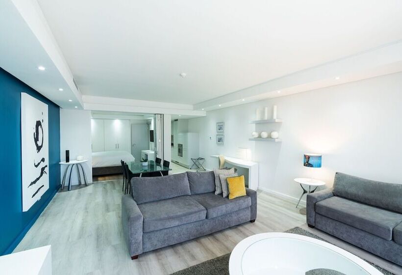 Апартаменты 1 Спальня с Видом, Protea Hotel By Marriott Cape Town North Wharf