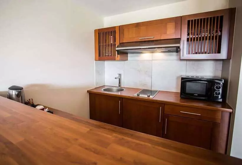 استودیوی استاندارد, Ramada Hotel & Suites By Wyndham Noumea