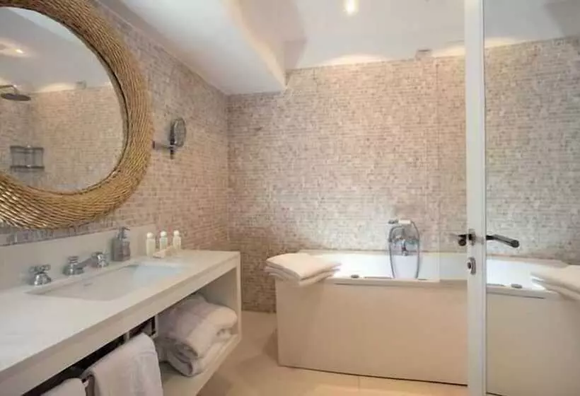 اتاق سوپریور, Relais Blu
