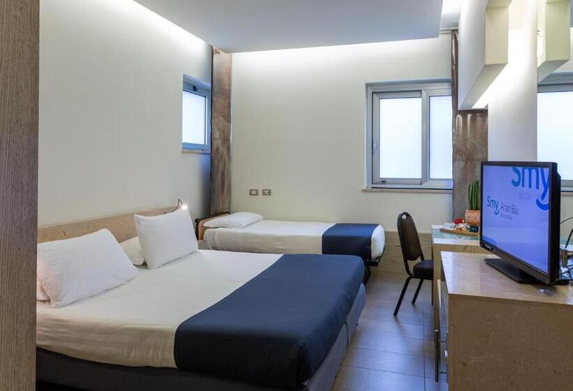 غرفة عائلية, Smy Aran Blu Roma Mare
