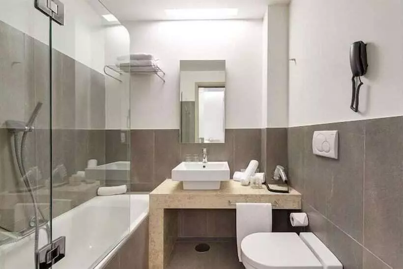 اتاق استاندارد با بالکن, Smy Aran Blu Roma Mare