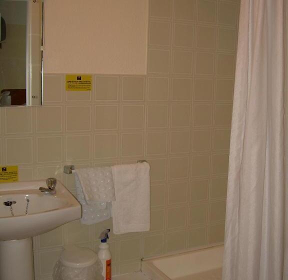 Chambre Standard Individuelle, Spean Bridge