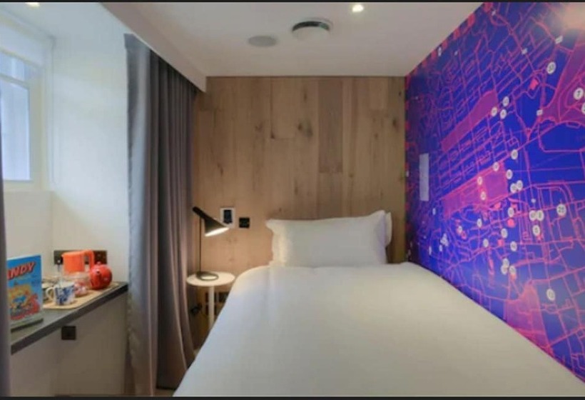 スタンダードシングルルーム, Grassmarket