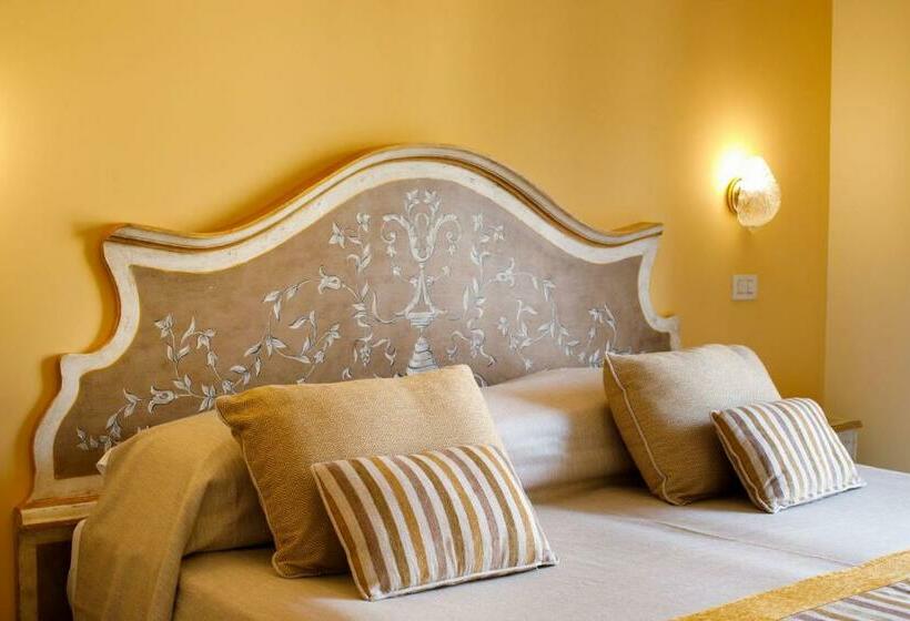 스탠다드 발코니 룸, Zi' Teresa