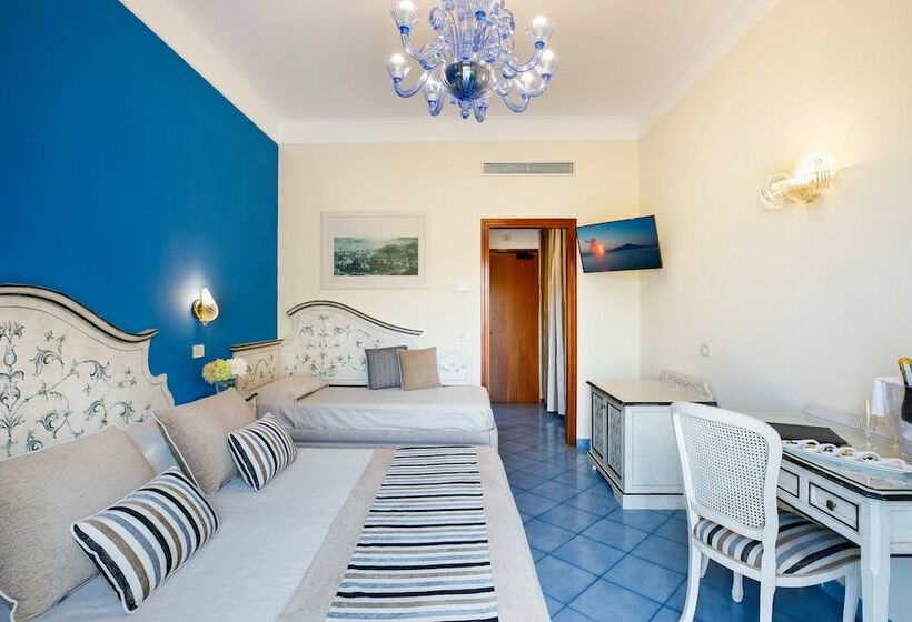 스탠다드 트리플 발코니 룸, Zi' Teresa