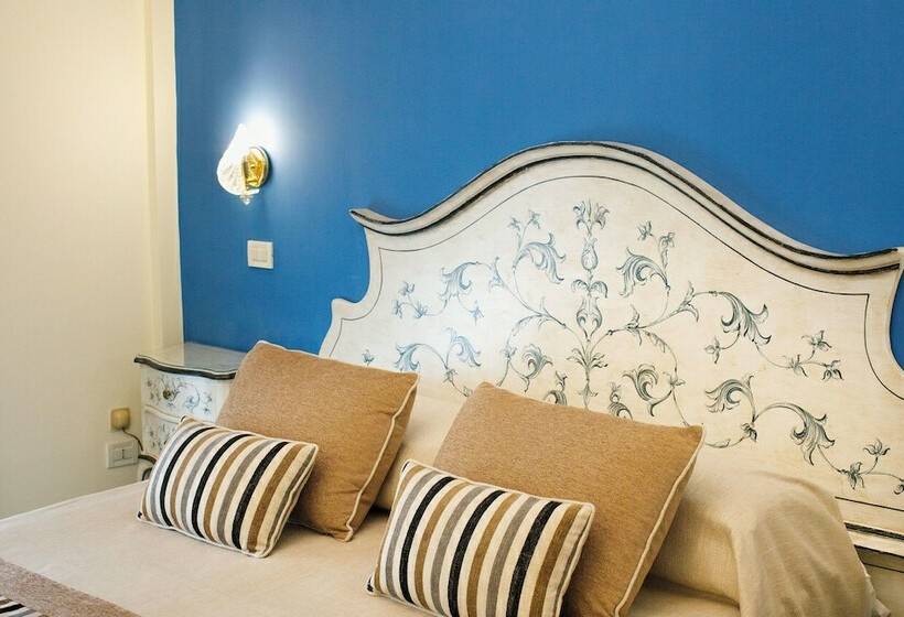 스탠다드 트리플 발코니 룸, Zi' Teresa