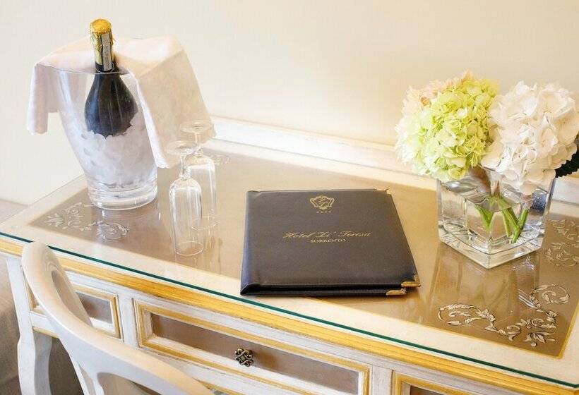 발코니가 있는 4인용 스탠다드 룸, Zi' Teresa