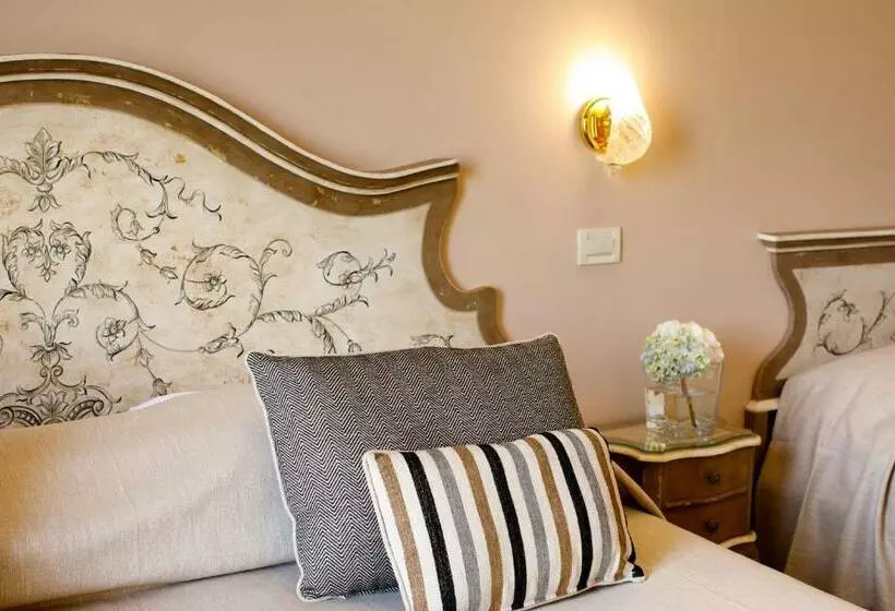 景色の見えるスタンダード４人部屋, Zi' Teresa