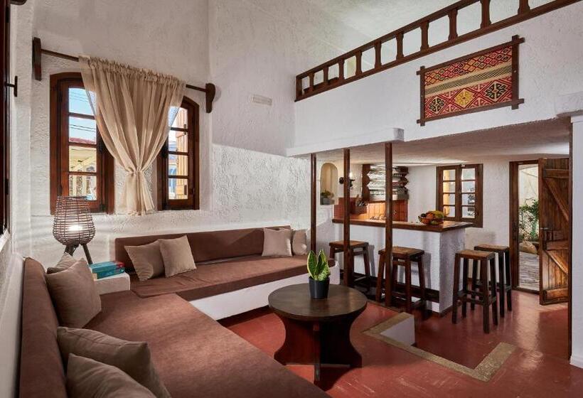 带1个卧室的公寓套房, Mila Malia Studios