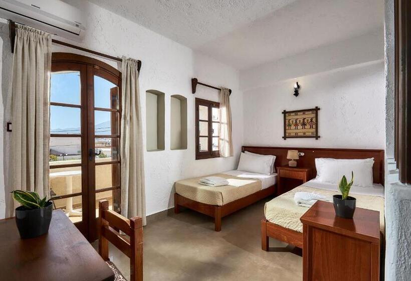 スタンダードスタジオ, Mila Malia Studios