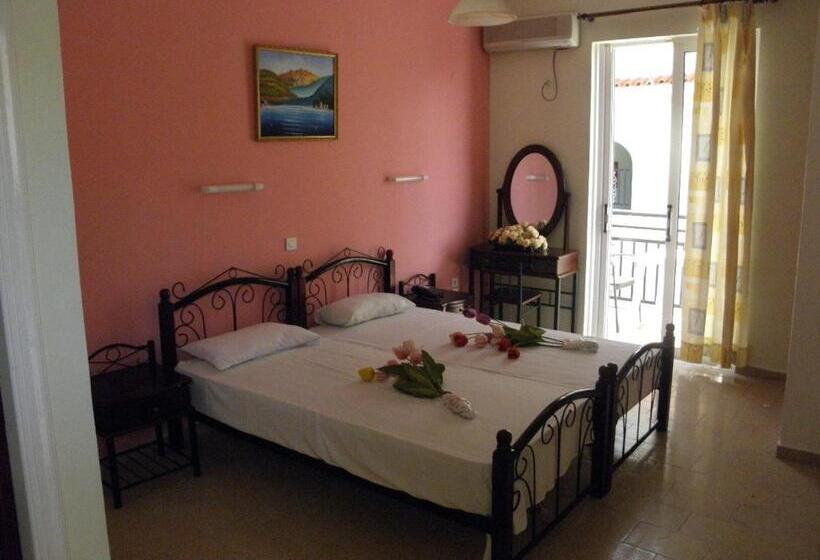 스탠다드 스튜디오, Vossos Hotel Apartments