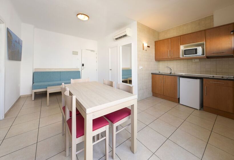 2ベッドルームアパートメント, Apartamentos Tramuntana