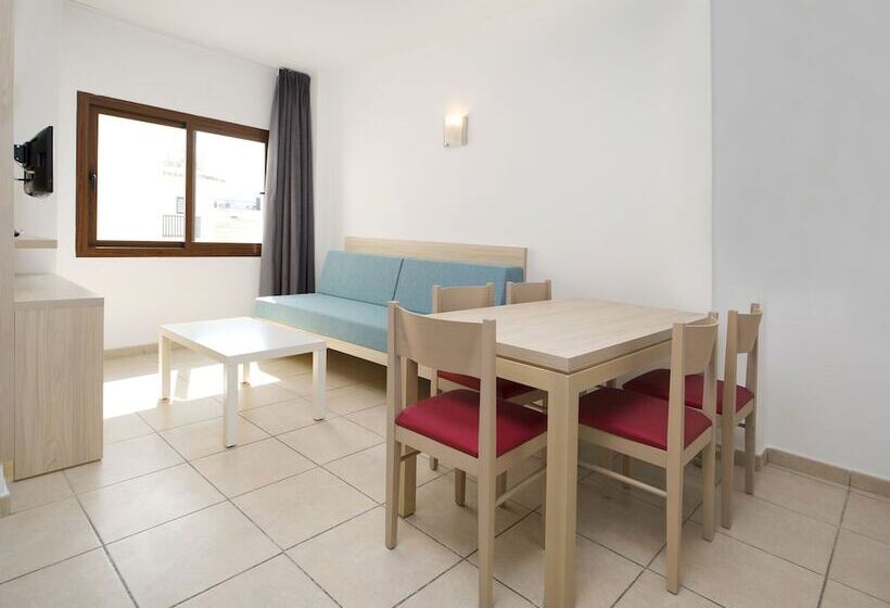 2ベッドルームアパートメント, Apartamentos Tramuntana