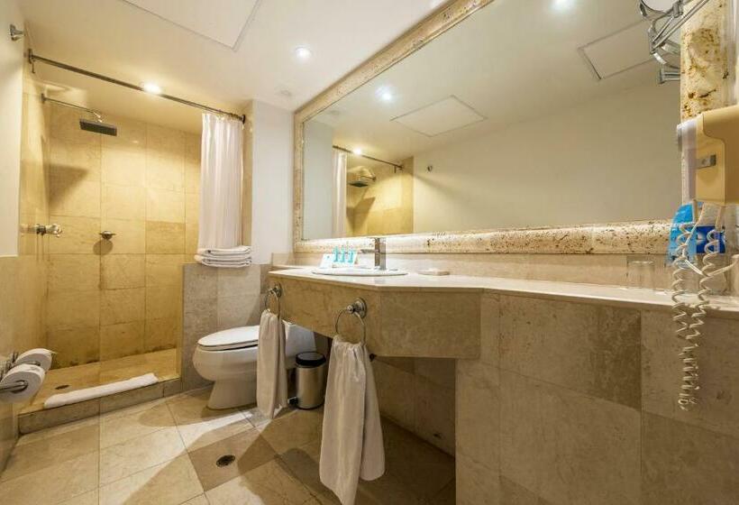 Номер Стандарт, Almirante Cartagena Colombia