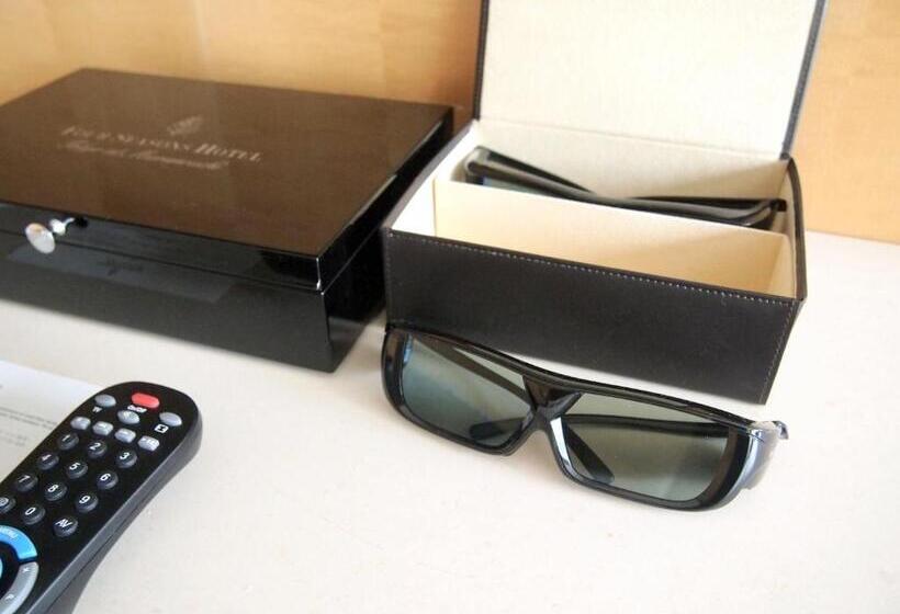 جناح إدارى, Four Seasons Hotel Tokyo At Marunouchi