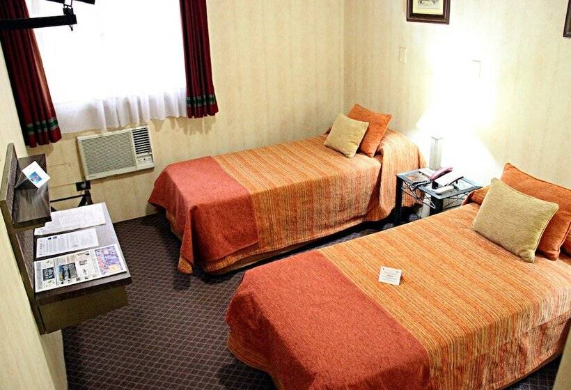 スタンダードトリプルルーム, Francia