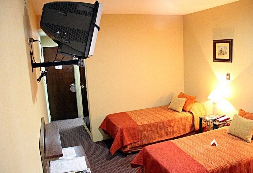 スタンダードトリプルルーム, Francia