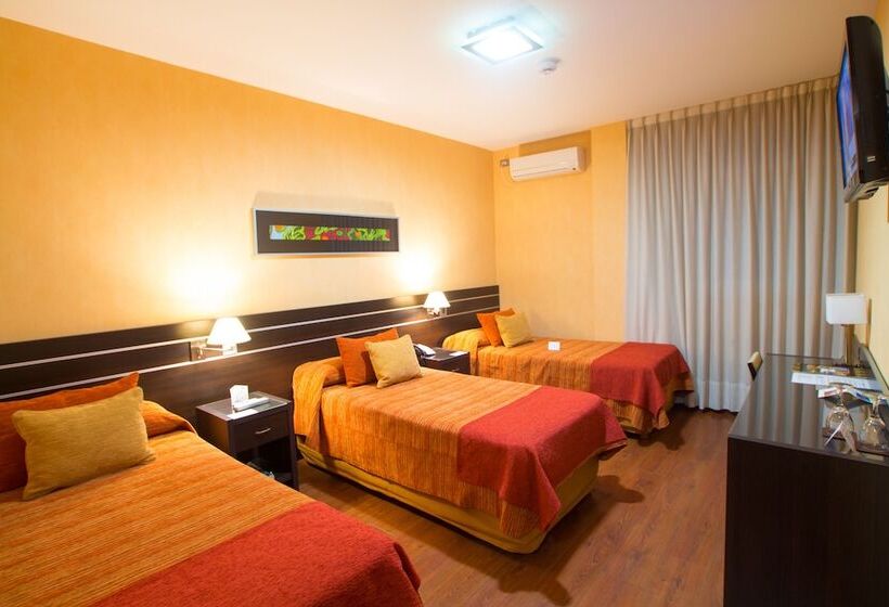 スタンダードトリプルルーム, Francia