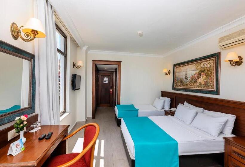 Quarto Triplo Estandar, Kayamaris