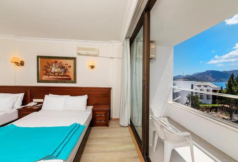 غرفة قياسية إطلالة جانبية علي البحر, Kayamaris