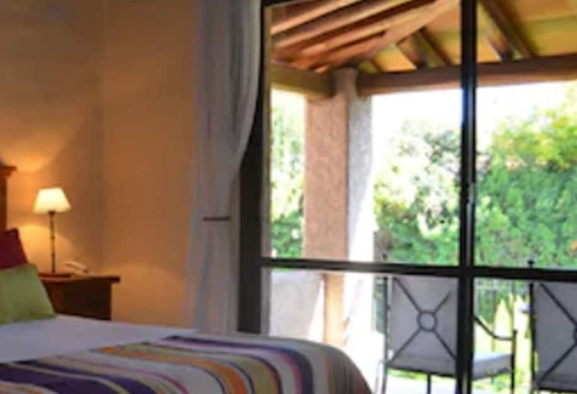 غرفة قياسية, Lares De Chacras