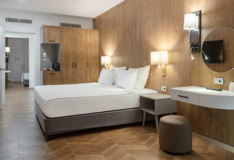 سوییت خانوادگی, Nirvana Cosmopolitan Hotel Convention & Sports Center