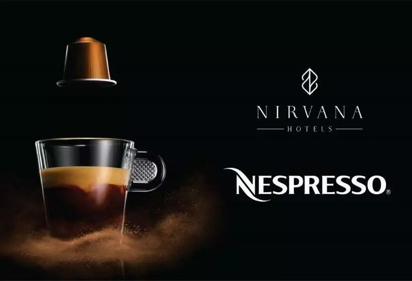سوییت لوکس, Nirvana Cosmopolitan Hotel   Convention & Sports Center