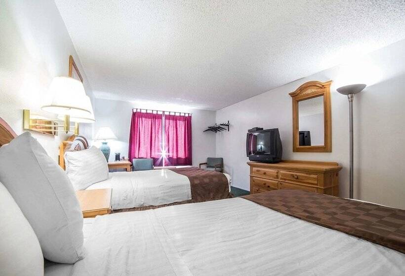 带2个双人床的标准工作室, Rodeway Inn Bryce Canyon