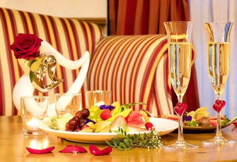 スイート, The Lakeside   Burghotel Zu Strausberg