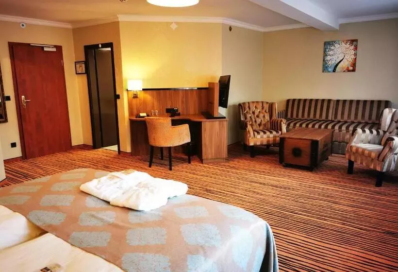 ジュニアスイート, The Lakeside   Burghotel Zu Strausberg