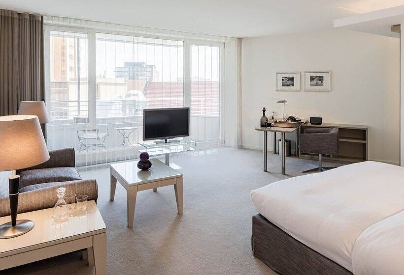 Executive Suite, The Mandala