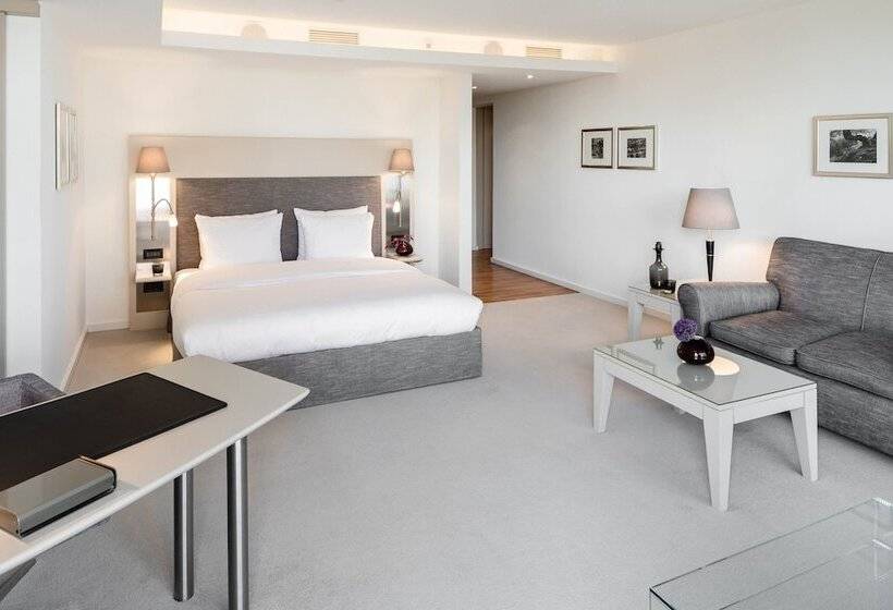Executive Suite, The Mandala