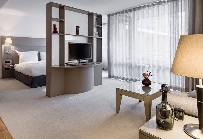 Executive Suite, The Mandala