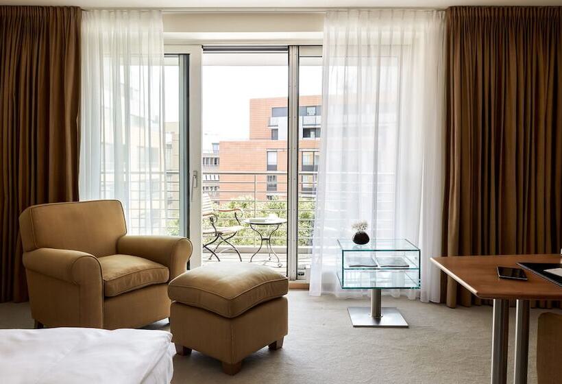 Standard Studio, The Mandala