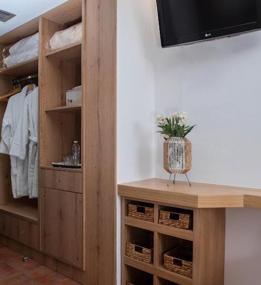 プールビュースタンダードルーム, Apollon